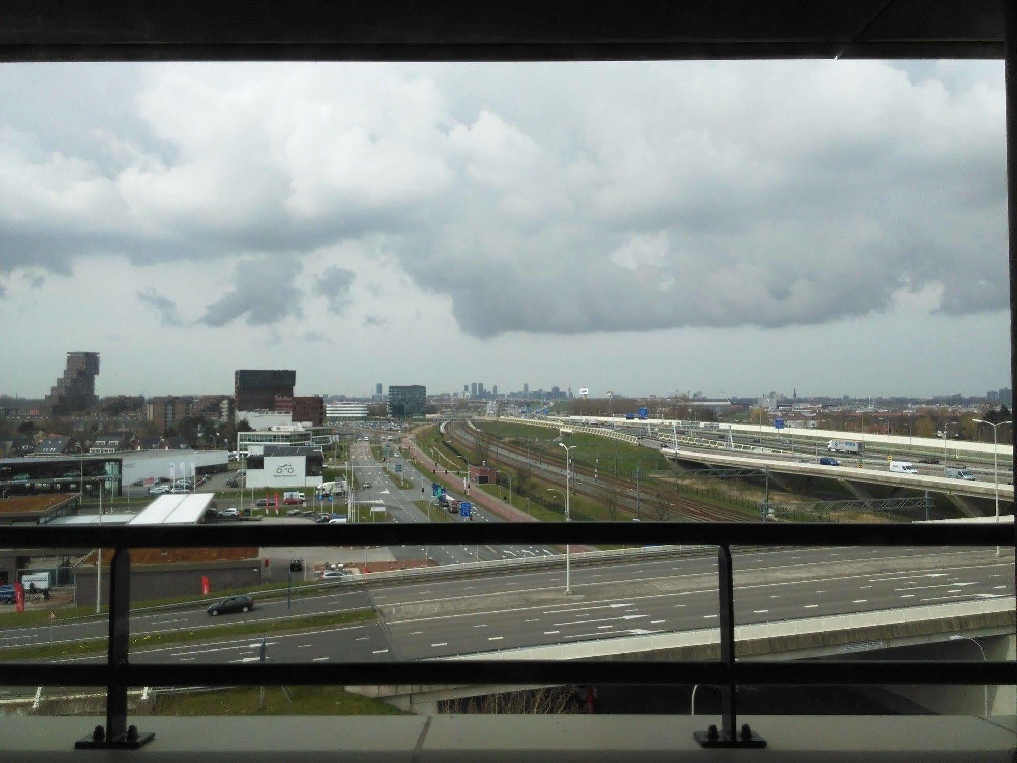 Van Der Valk Hotel Den Haag โนทดอร์ป ภายนอก รูปภาพ